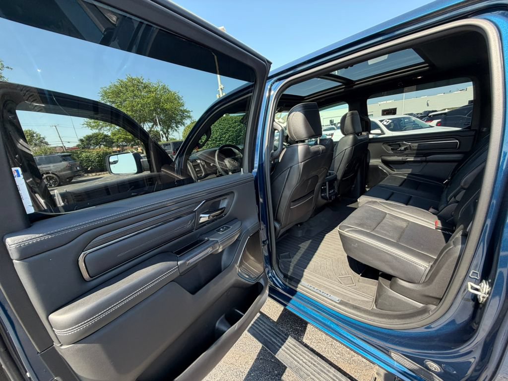Used 2024 RAM 1500 Limited AWD/4WD image 30