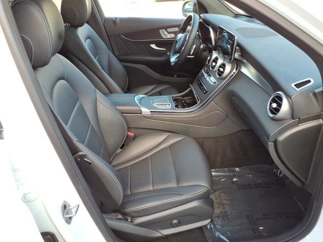 Certified 2022 Mercedes-Benz GLC 300 image 16