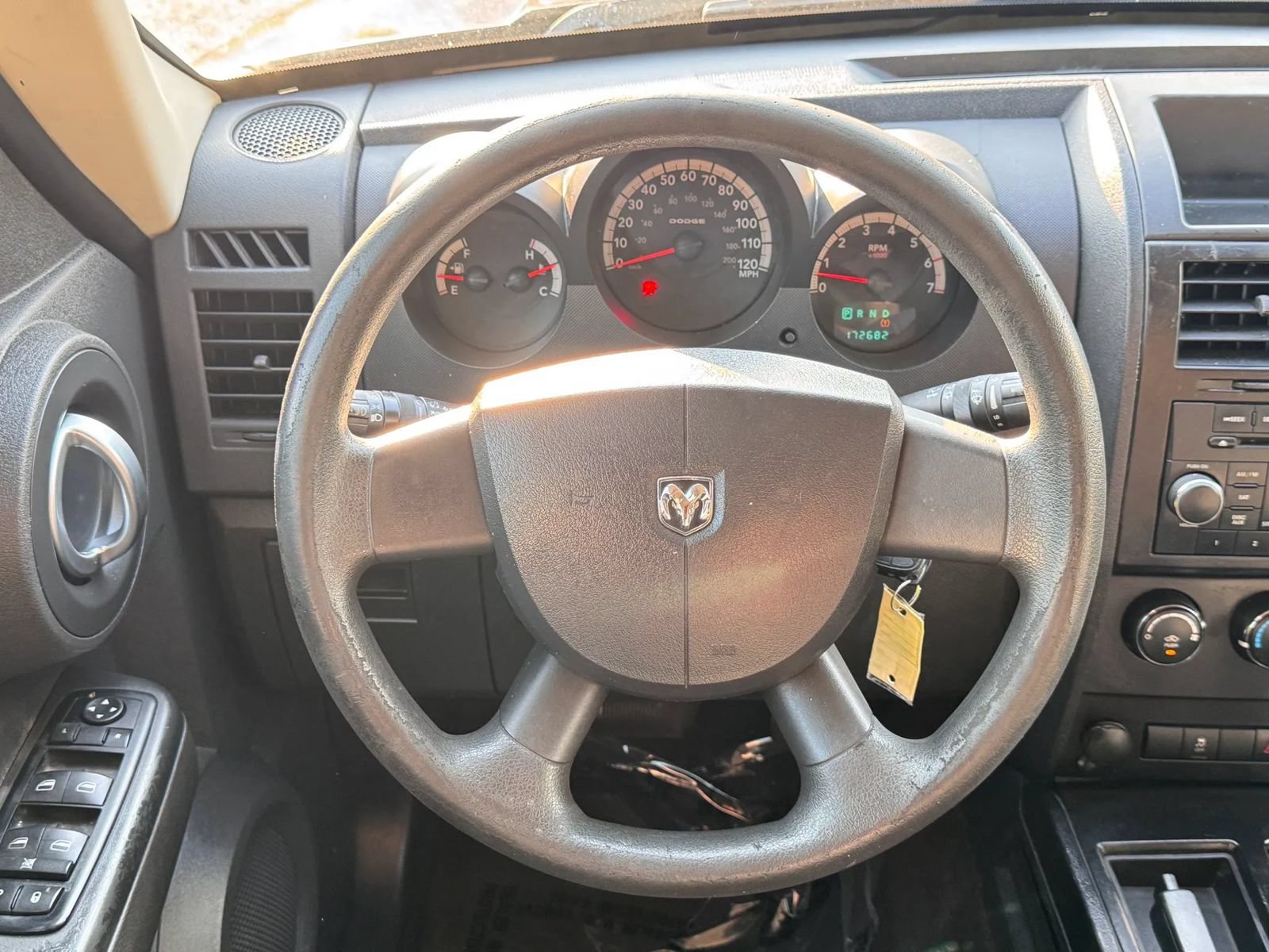 Used 2011 Dodge Nitro Heat RWD image 22
