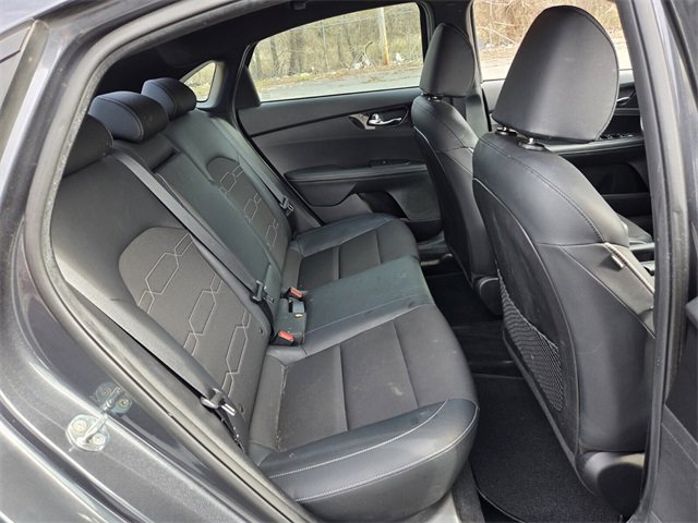 Used 2021 Kia Forte GT-Line image 15