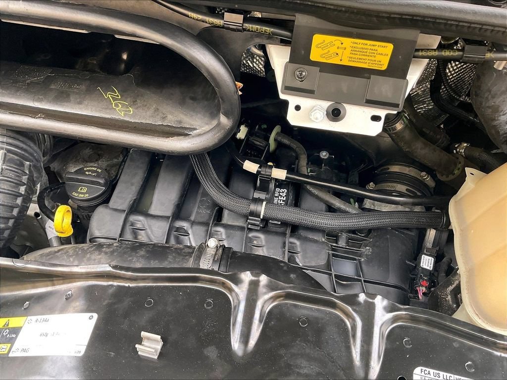 Used 2025 RAM ProMaster 2500 w/ U-Haul Equipment Group FWD image 33