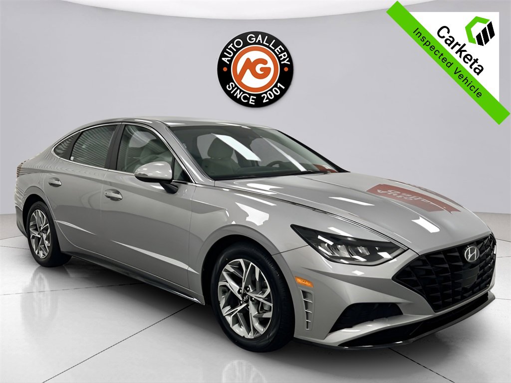 Used 2023 Hyundai Sonata SEL image 1
