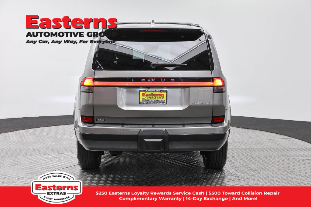 Used 2024 Lexus GX 550 w/ Cold Area Package AWD/4WD image 7