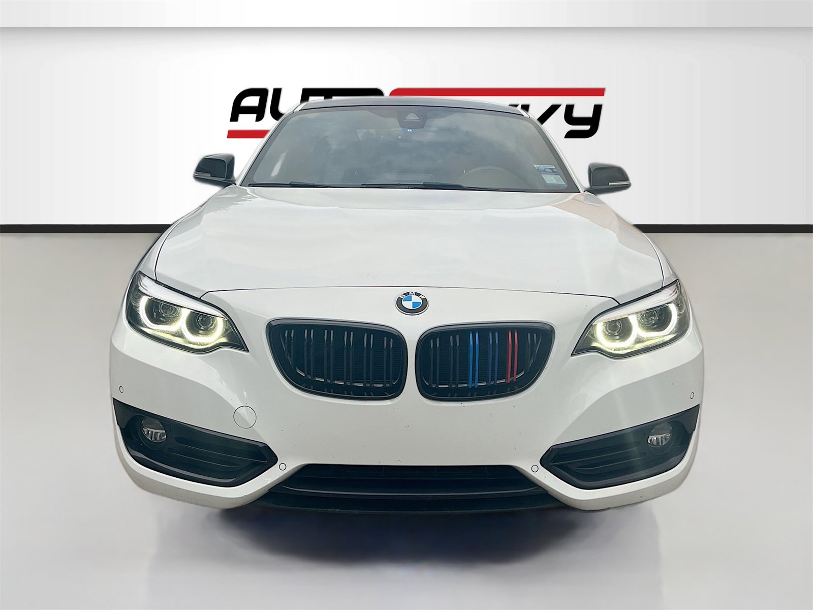 Used 2019 BMW 230i Coupe w/ Convenience Package image 2