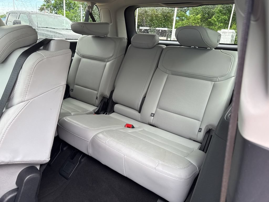 Used 2025 Ford Expedition Max Platinum AWD/4WD image 11