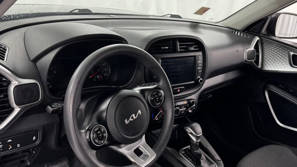Used 2022 Kia Soul LX w/ Technology Package FWD image 34