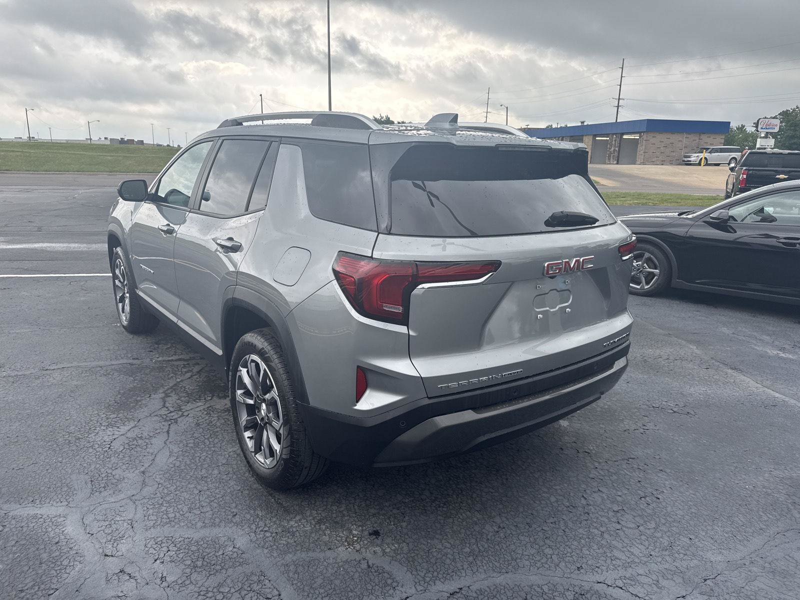 Used 2026 GMC Terrain Elevation w/ Elevation Premium Package AWD/4WD image 4