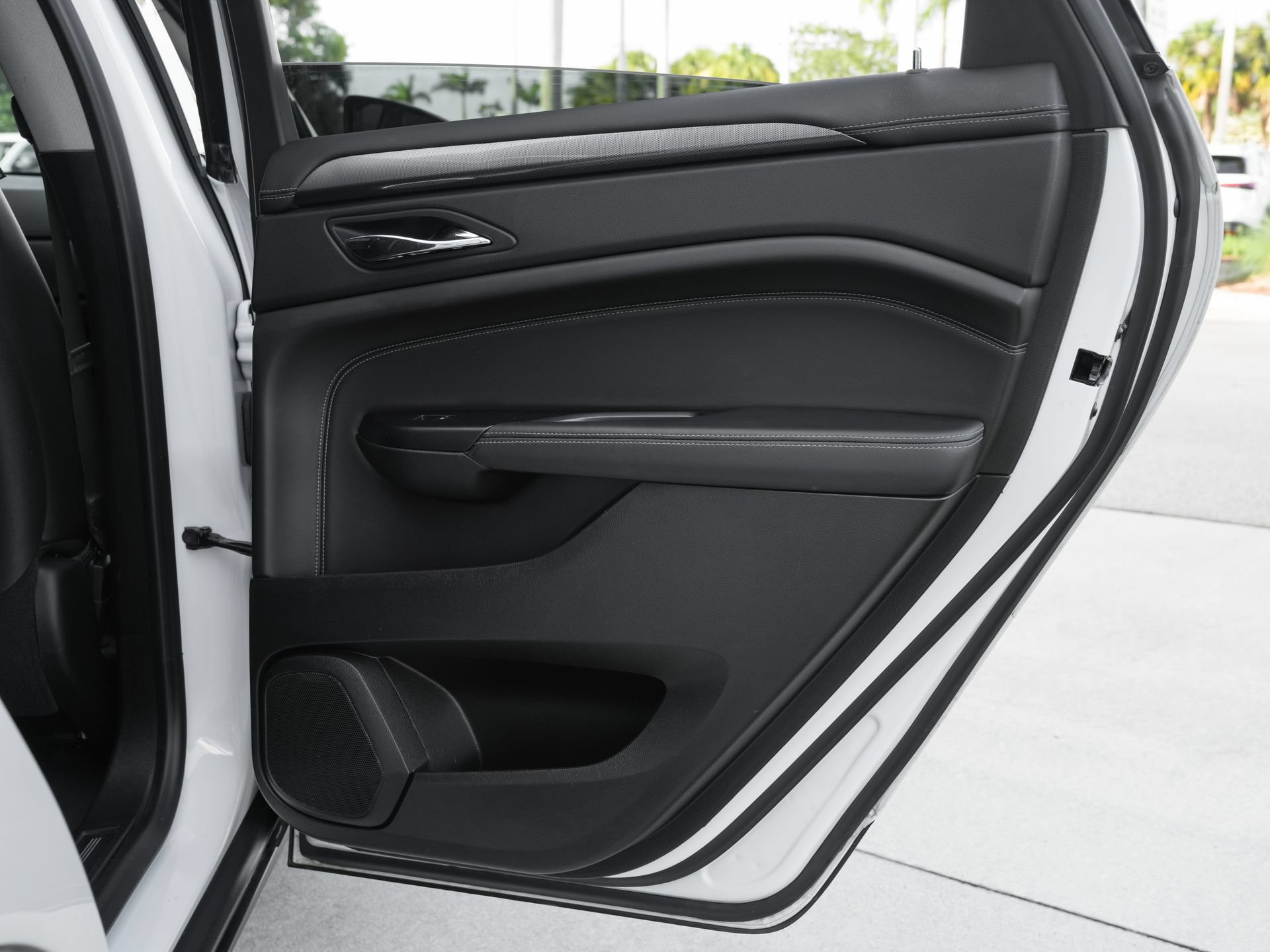 Used 2015 Cadillac SRX FWD image 21