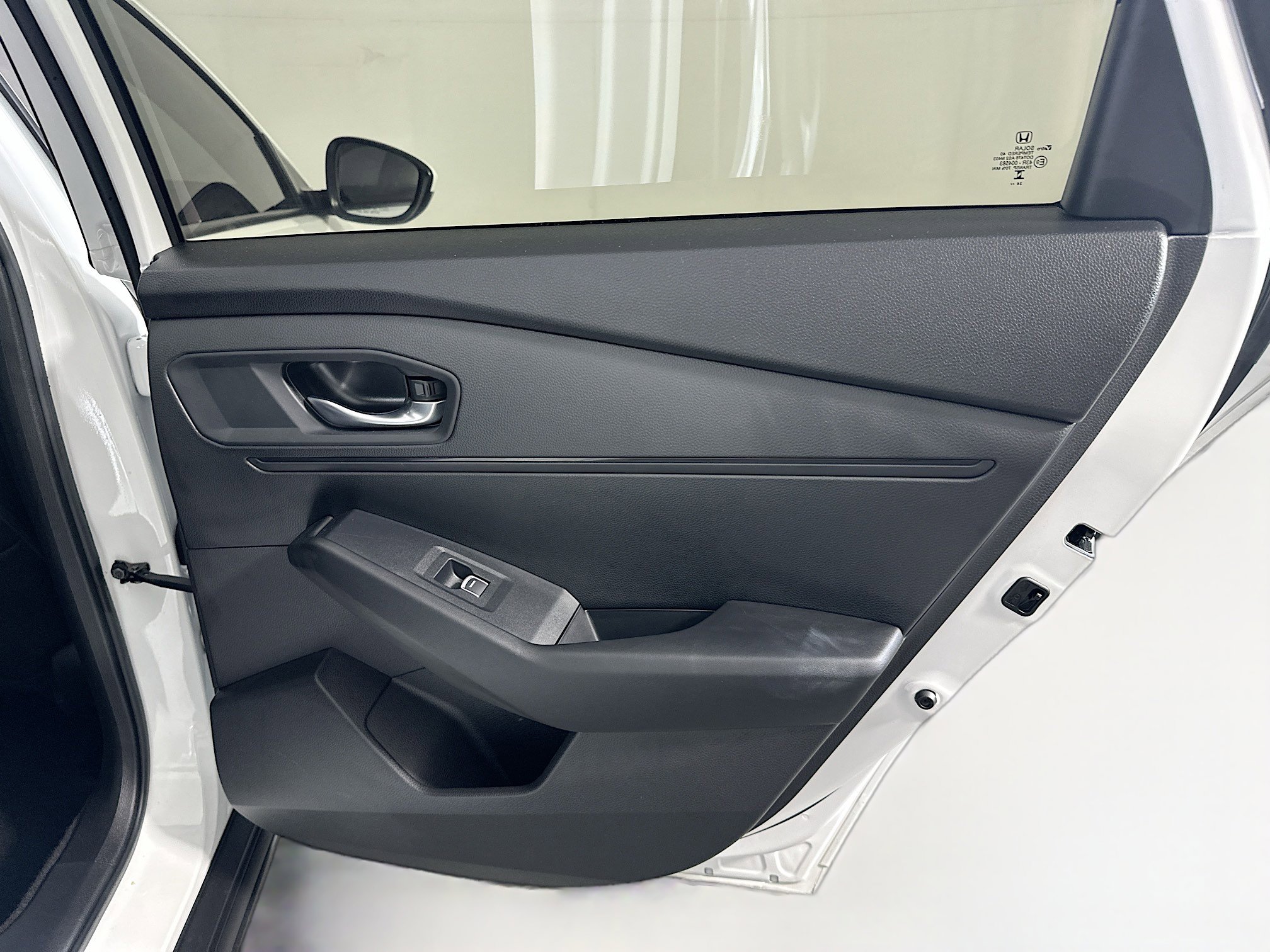 Used 2025 Honda Accord LX image 30