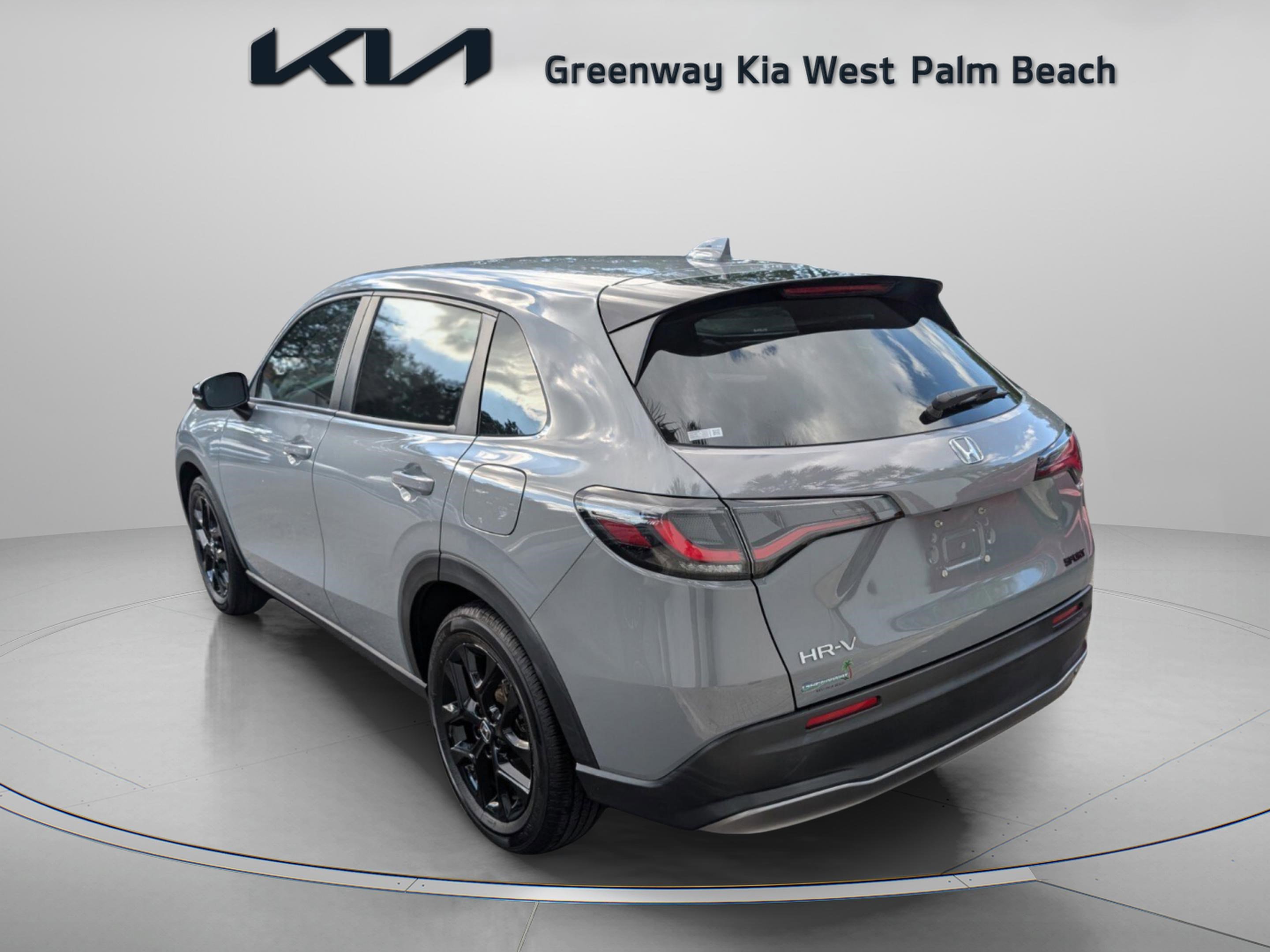 Used 2024 Honda HR-V Sport image 6