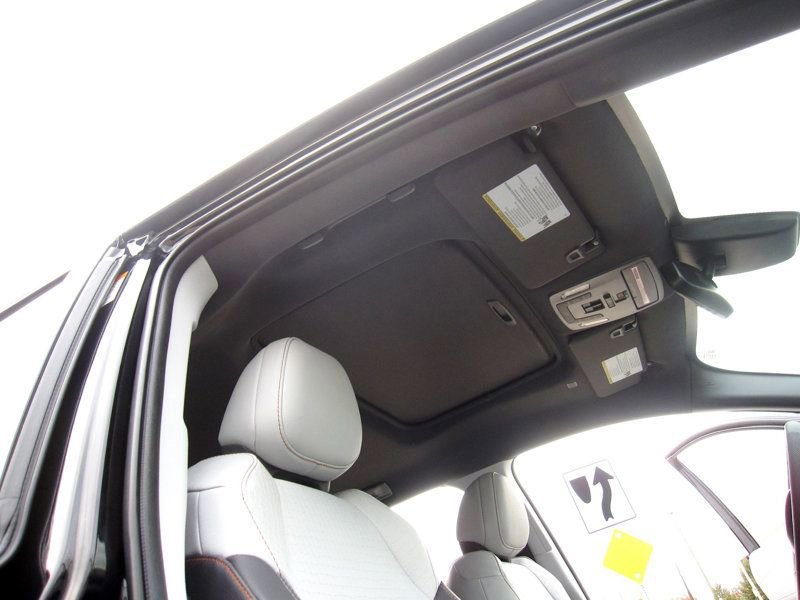 Used 2023 Toyota Sienna XSE image 25