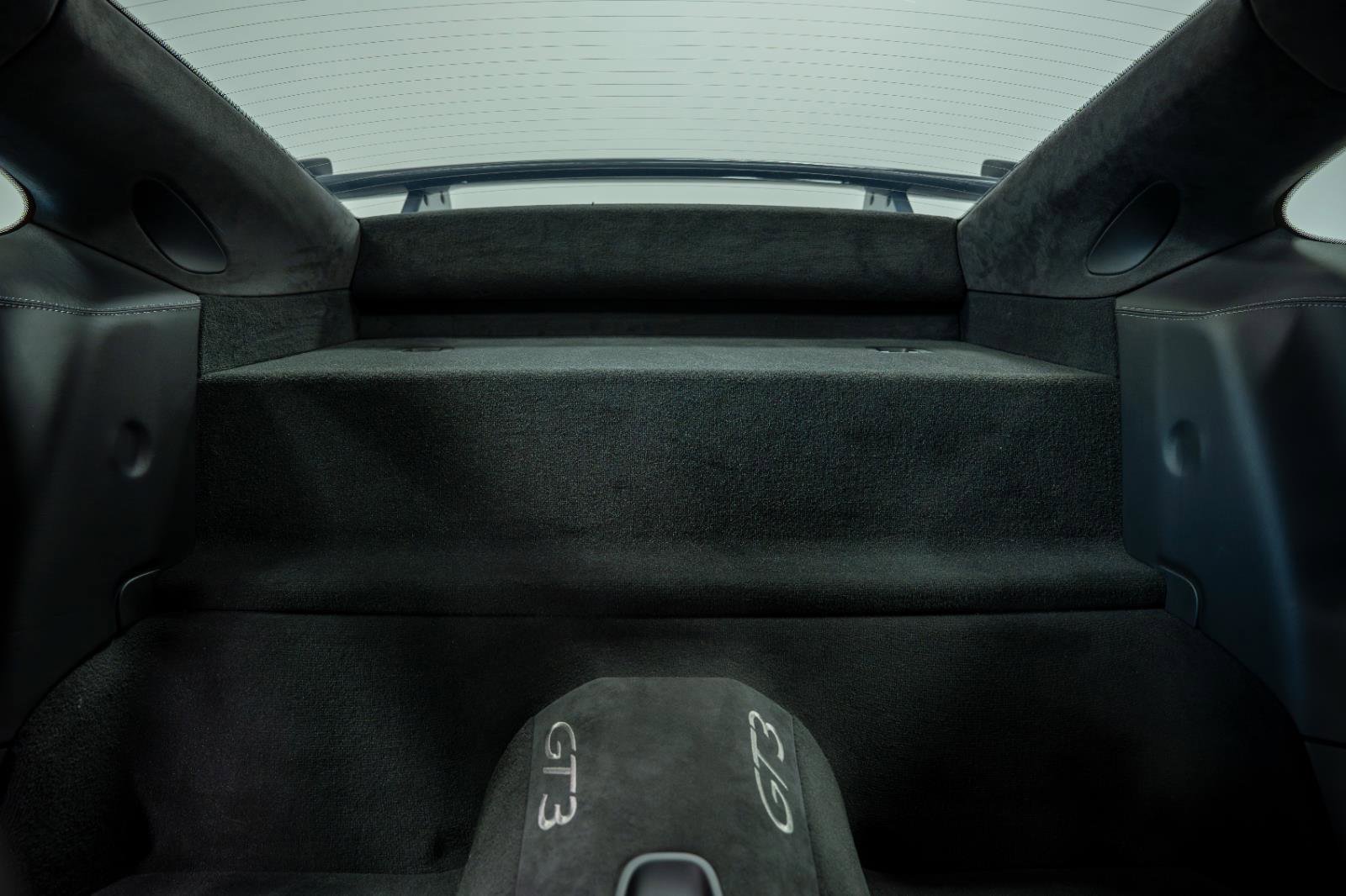 Used 2018 Porsche 911 GT3 image 75