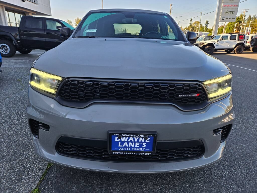 Used 2025 Dodge Durango GT AWD/4WD image 8