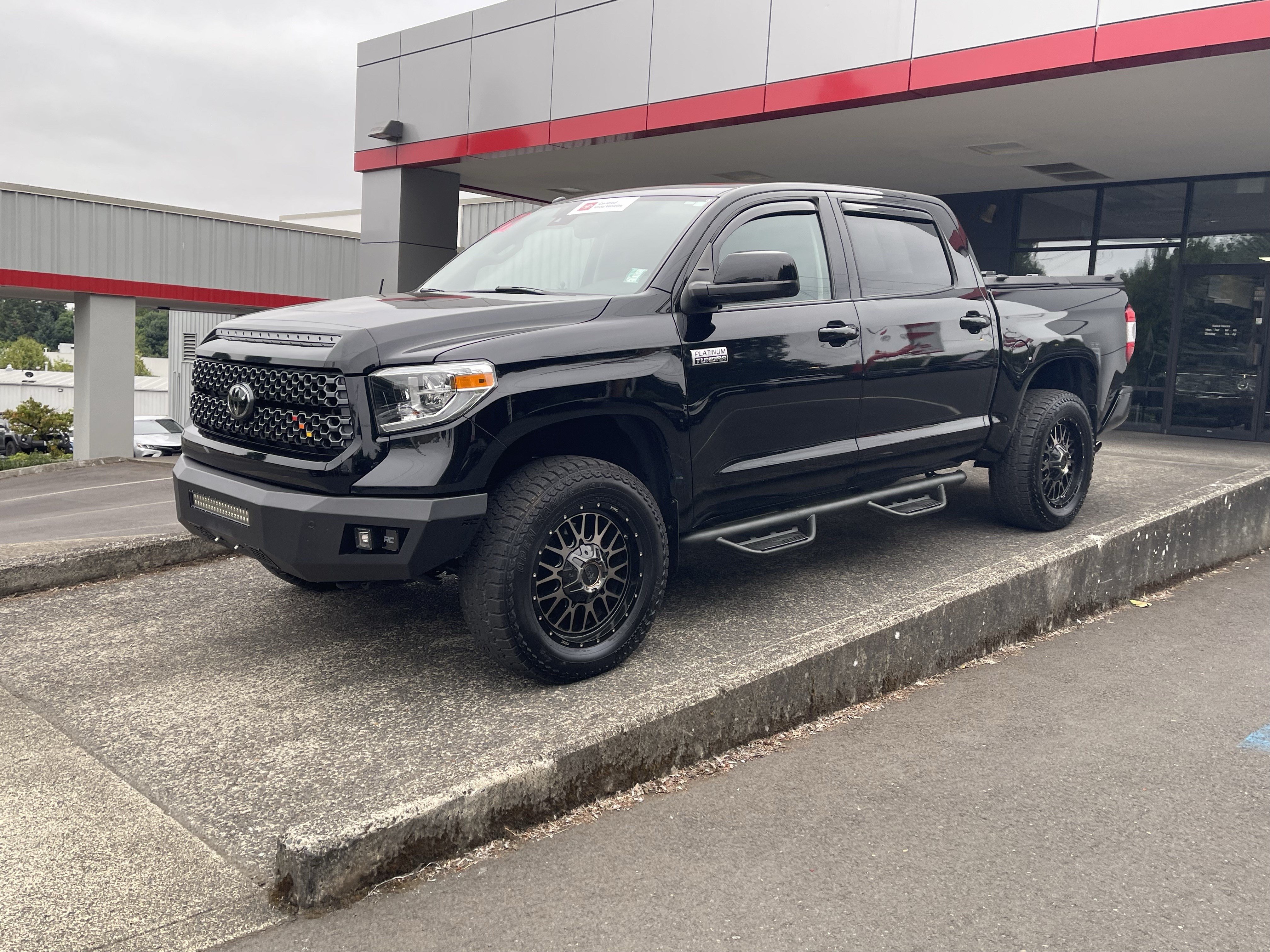 Certified 2019 Toyota Tundra Platinum AWD/4WD image 4