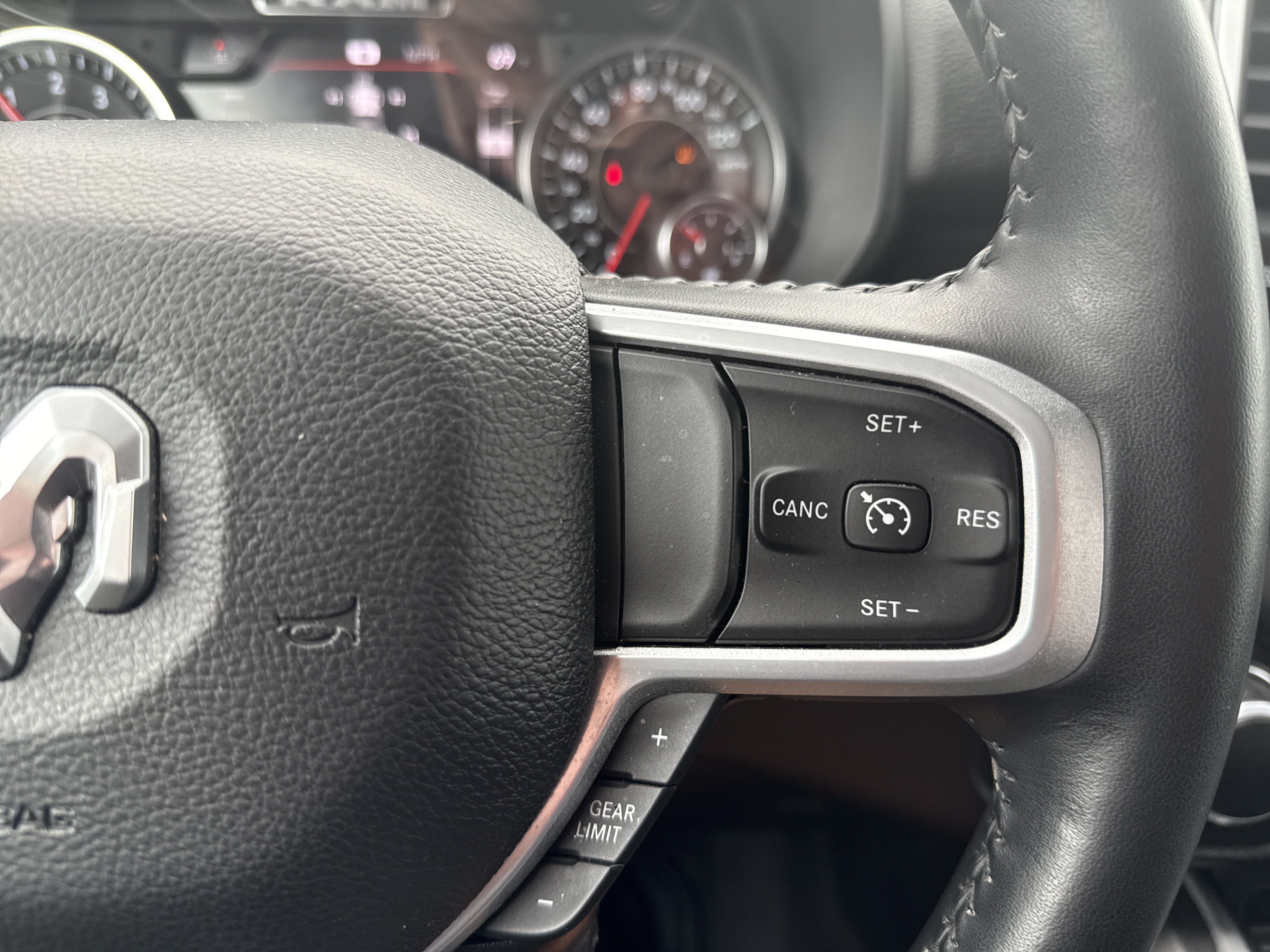 Used 2023 RAM 1500 Big Horn AWD/4WD image 20