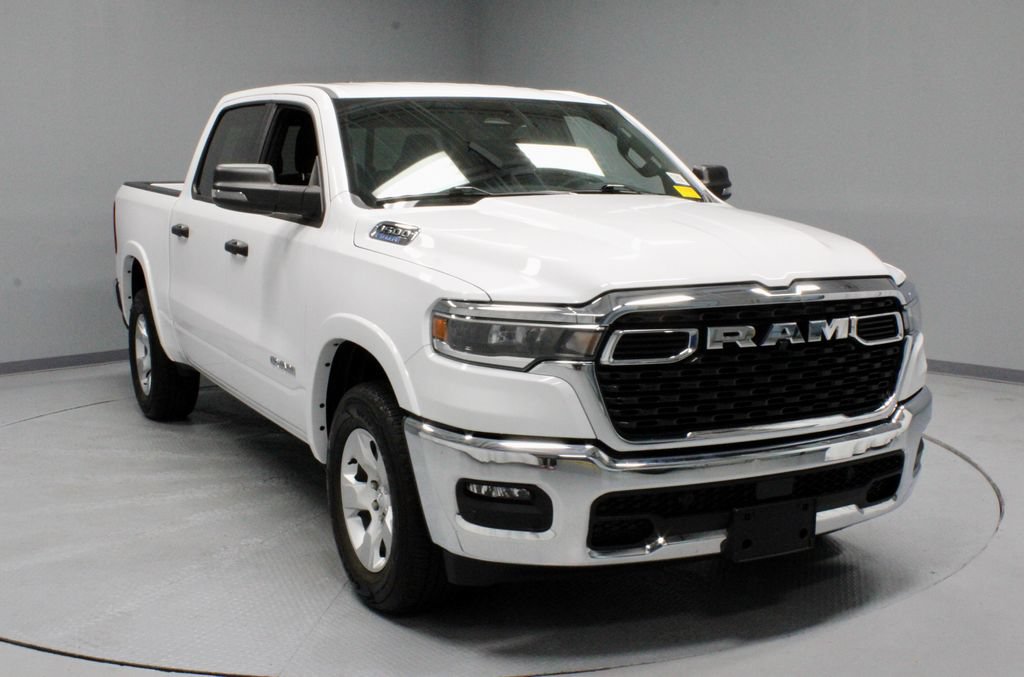 Used 2025 RAM 1500 Big Horn AWD/4WD image 1