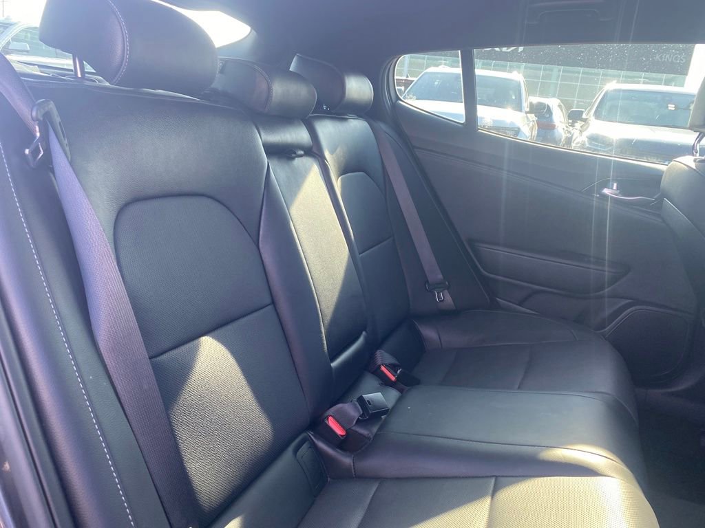 Certified 2023 Kia Stinger GT-Line image 23