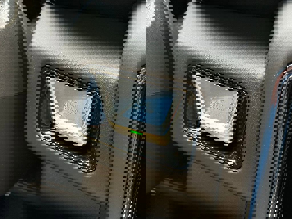 New 2026 GMC Yukon XL AT4 Ultimate w/ LPO, Floor Liner Package image 30