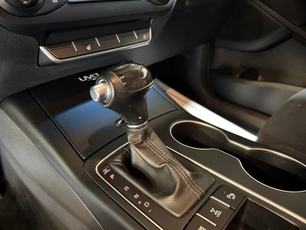 Used 2016 Kia Sorento LX w/ LX Convenience Package image 21