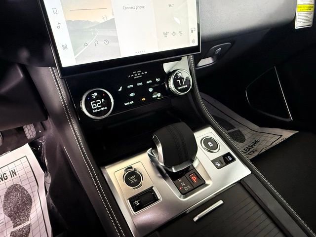 New 2026 Jaguar F-PACE R-Dynamic S image 24