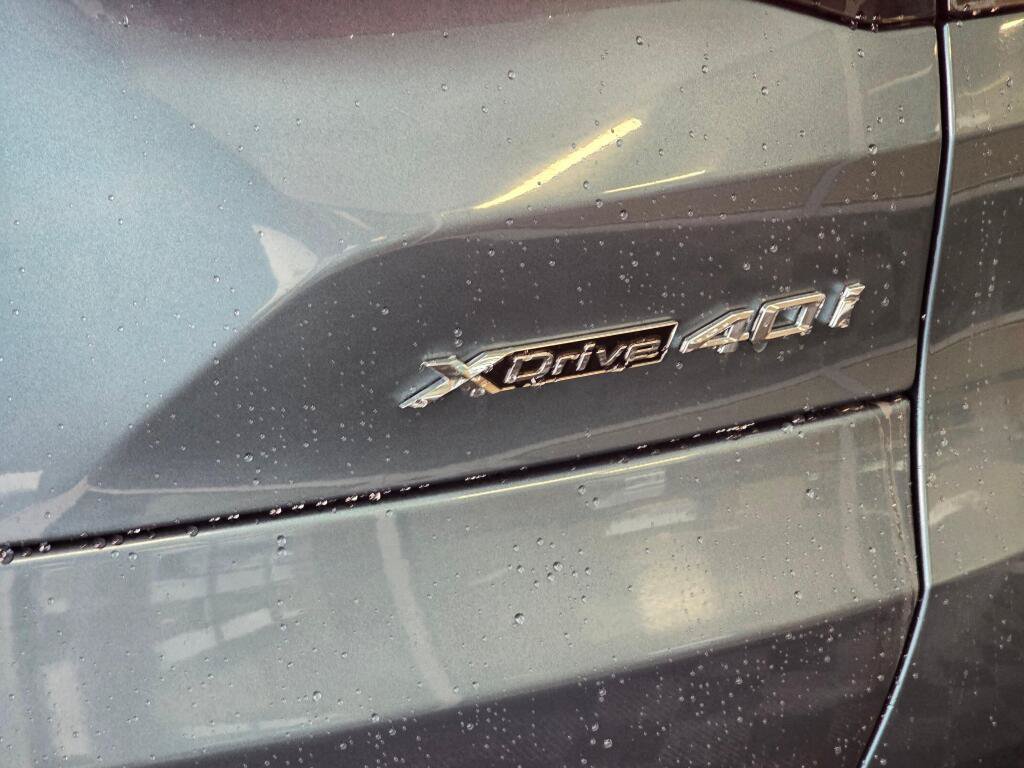 Used 2026 BMW X5 xDrive40i AWD/4WD image 15
