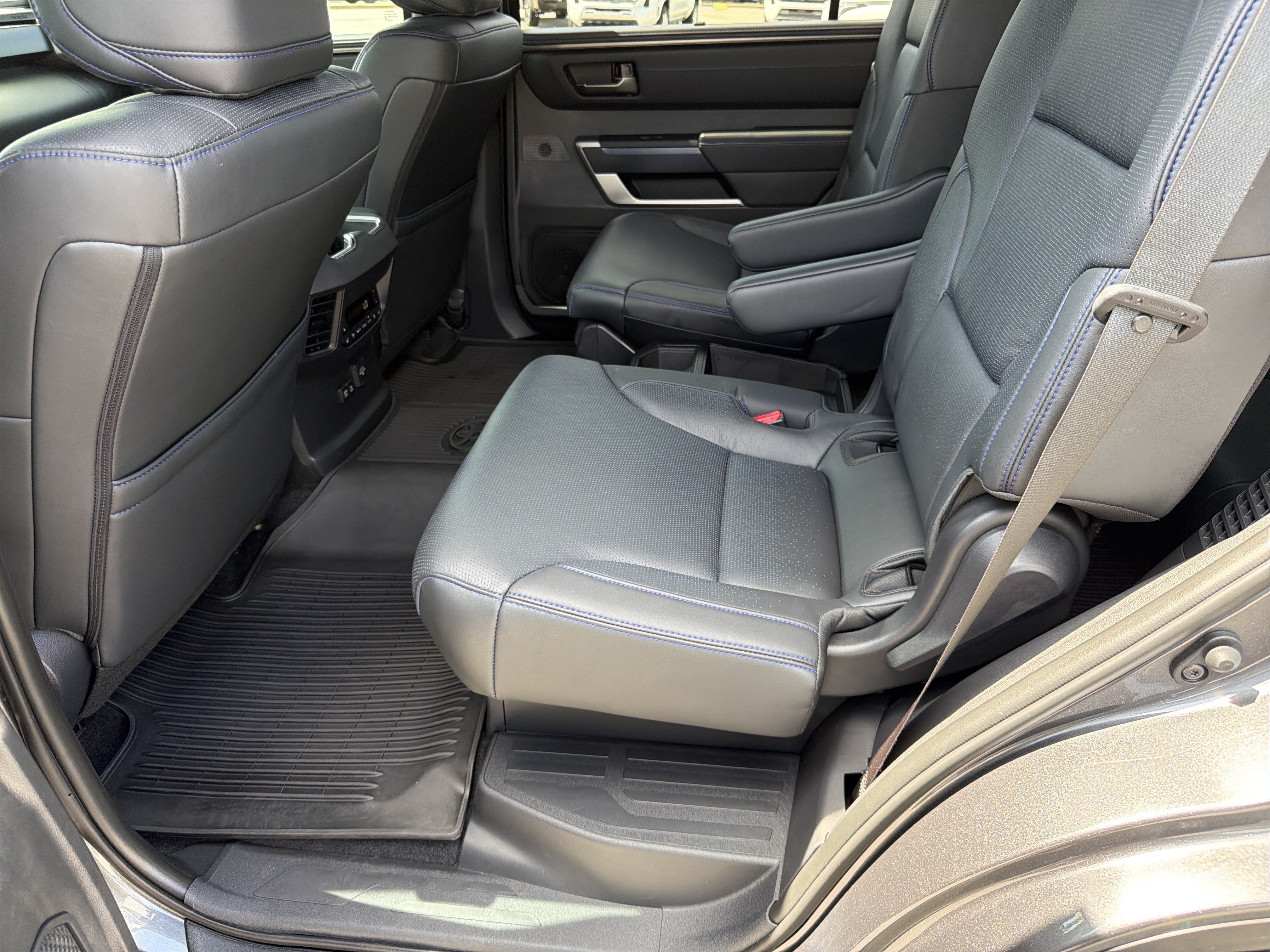 Certified 2026 Toyota Sequoia Platinum AWD/4WD image 31