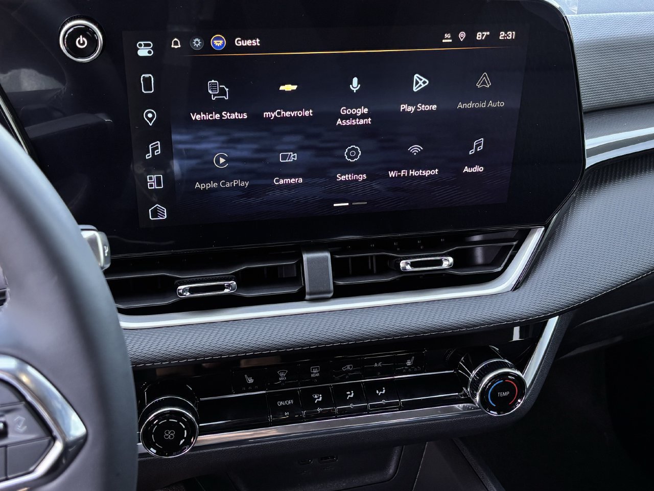 New 2027 Chevrolet Equinox LT FWD image 9