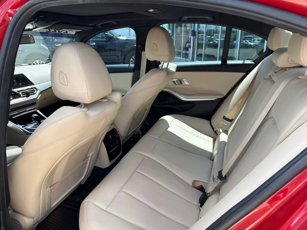 Used 2022 BMW 330i Sedan w/ Convenience Package RWD image 27