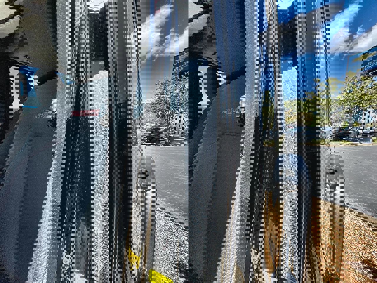 Used 2025 Jeep Wrangler Unlimited Rubicon image 32