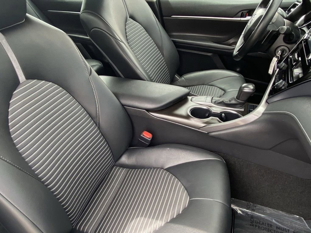 Certified 2023 Toyota Camry SE FWD image 16