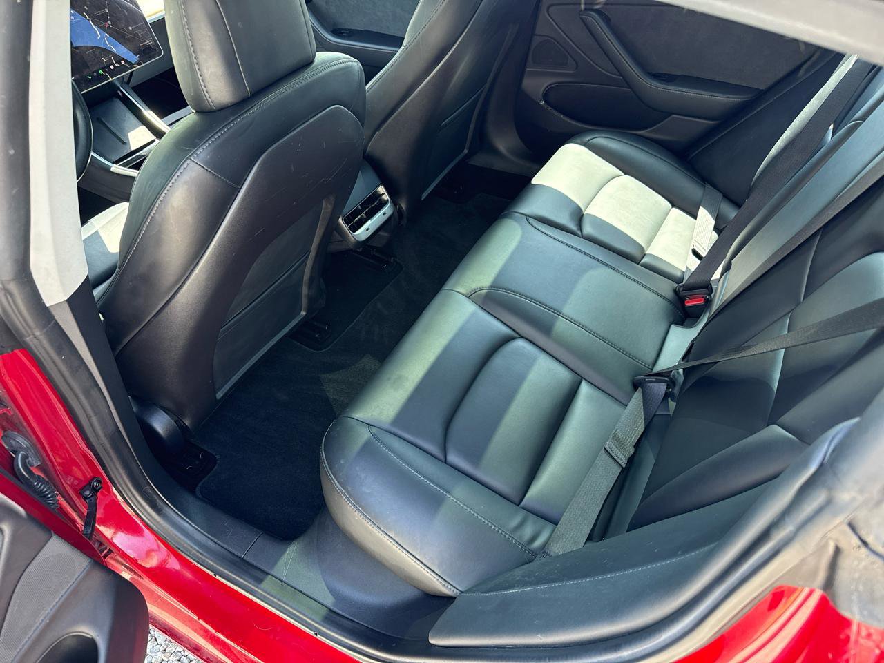 Used 2019 Tesla Model 3 Performance AWD/4WD image 18