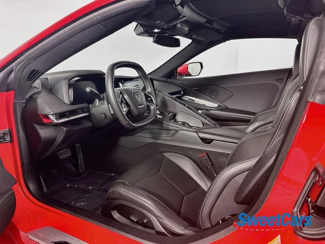 Used 2021 Chevrolet Corvette Stingray Coupe w/ Z51 Performance Package RWD image 9