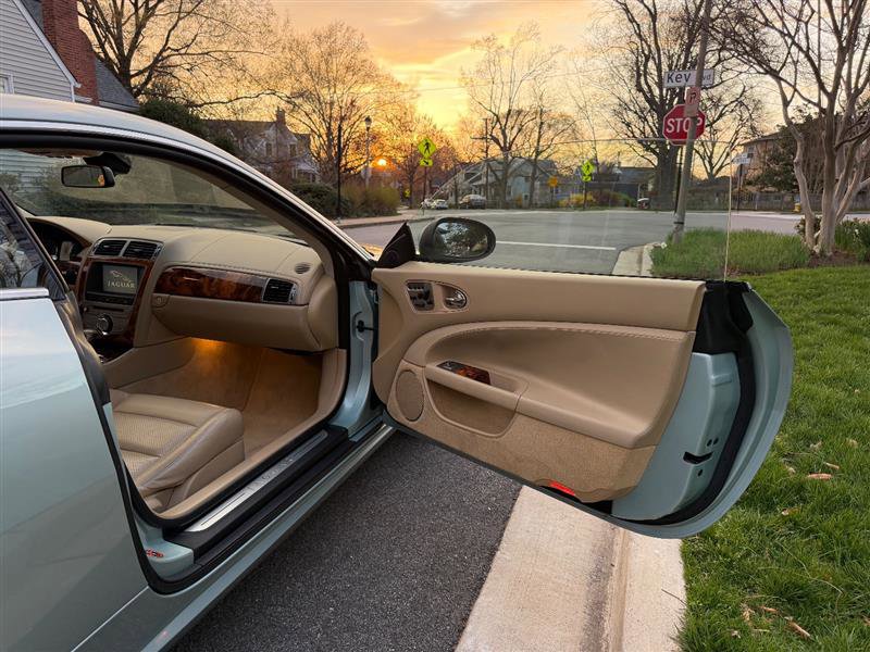 Used 2008 Jaguar XK Coupe image 14