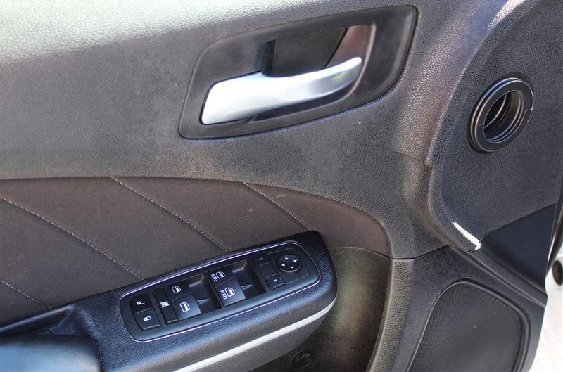 Used 2022 Dodge Charger R/T image 11