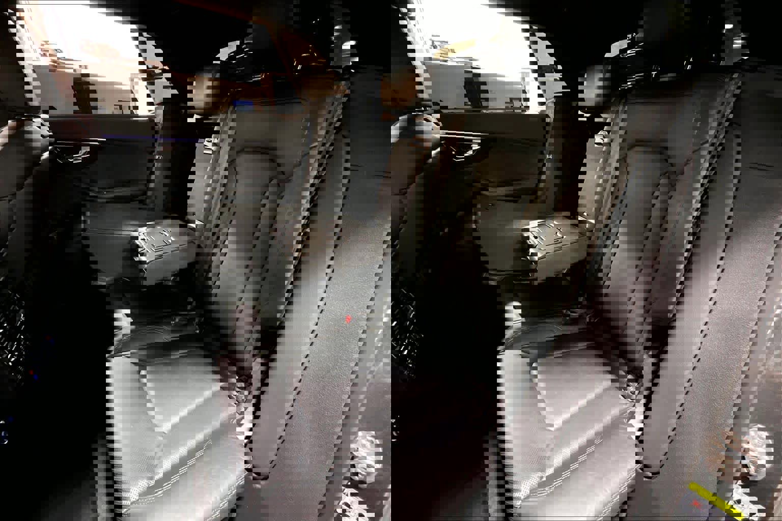 Used 2020 Audi Q8 Prestige w/ Prestige Package image 22