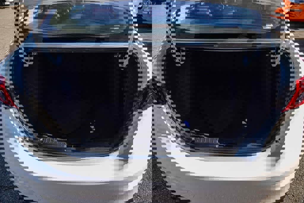 Used 2016 MAZDA MAZDA3 i Sport w/ Preferred Equipment Package image 25