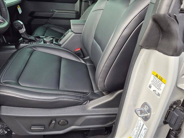 New 2026 Ford Bronco Outer Banks AWD/4WD image 4