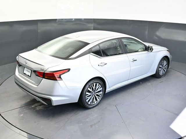 Used 2024 Nissan Altima 2.5 SV image 28