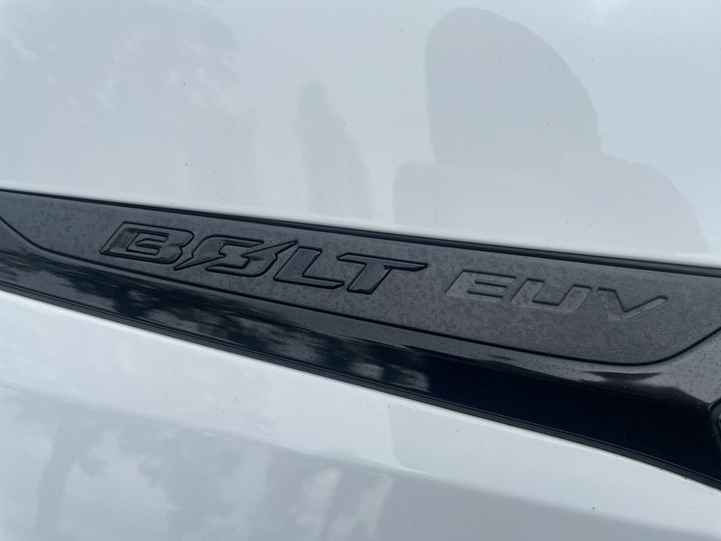 Used 2022 Chevrolet Bolt EUV LT FWD image 11