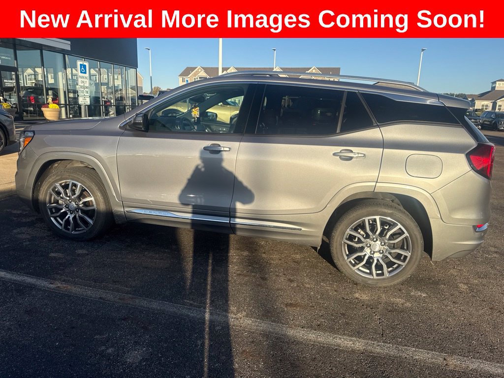 Used 2023 GMC Terrain Denali