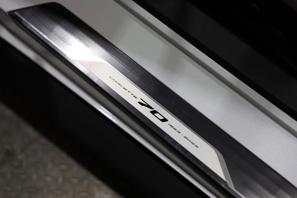 Used 2023 Chevrolet Corvette Stingray Premium Cpe w/ Z51 Performance Package image 24