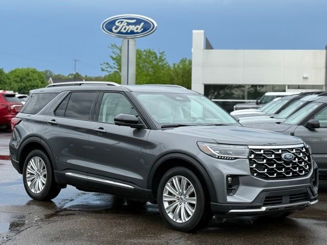 Used 2025 Ford Explorer Platinum w/ LUX Leather Package AWD/4WD image 37