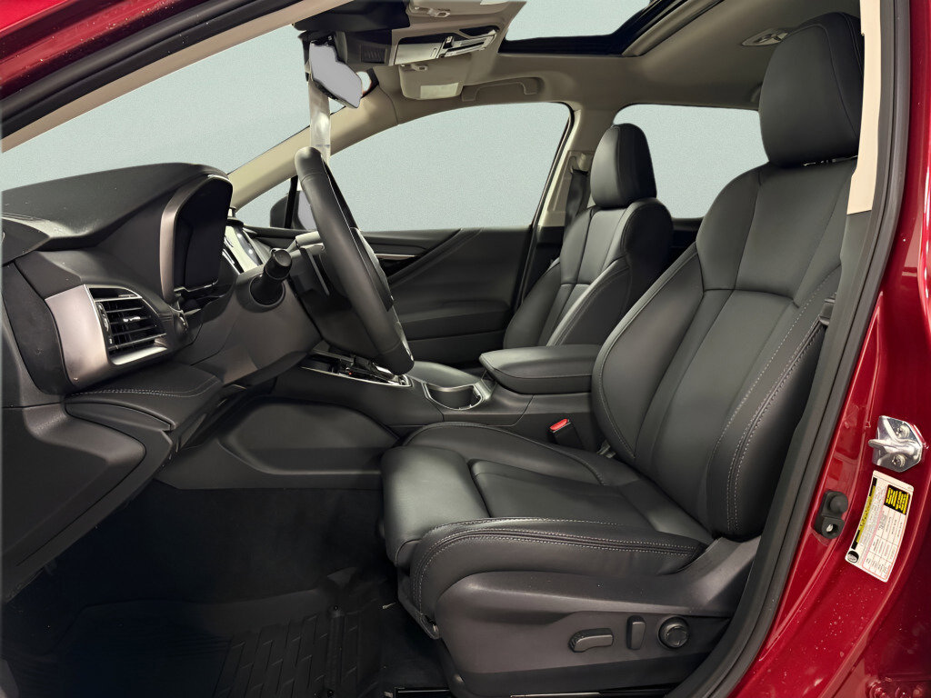 Certified 2025 Subaru Outback Limited image 17