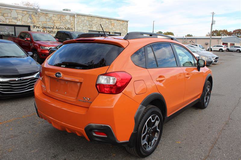 Used 2013 Subaru Crosstrek 2.0i Limited w/ Popular Pkg 2 AWD/4WD image 7