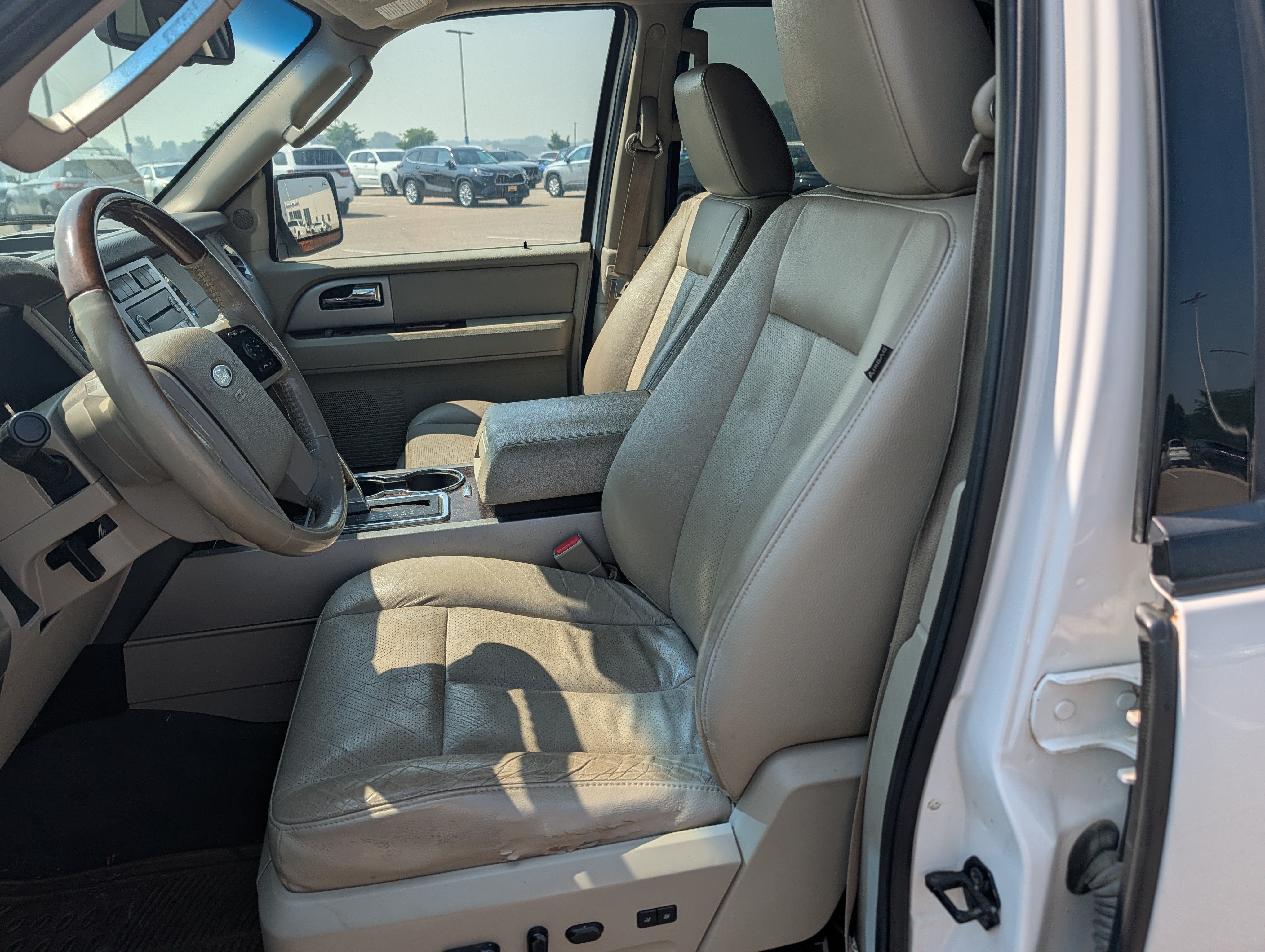Used 2010 Ford Expedition EL Limited AWD/4WD image 7