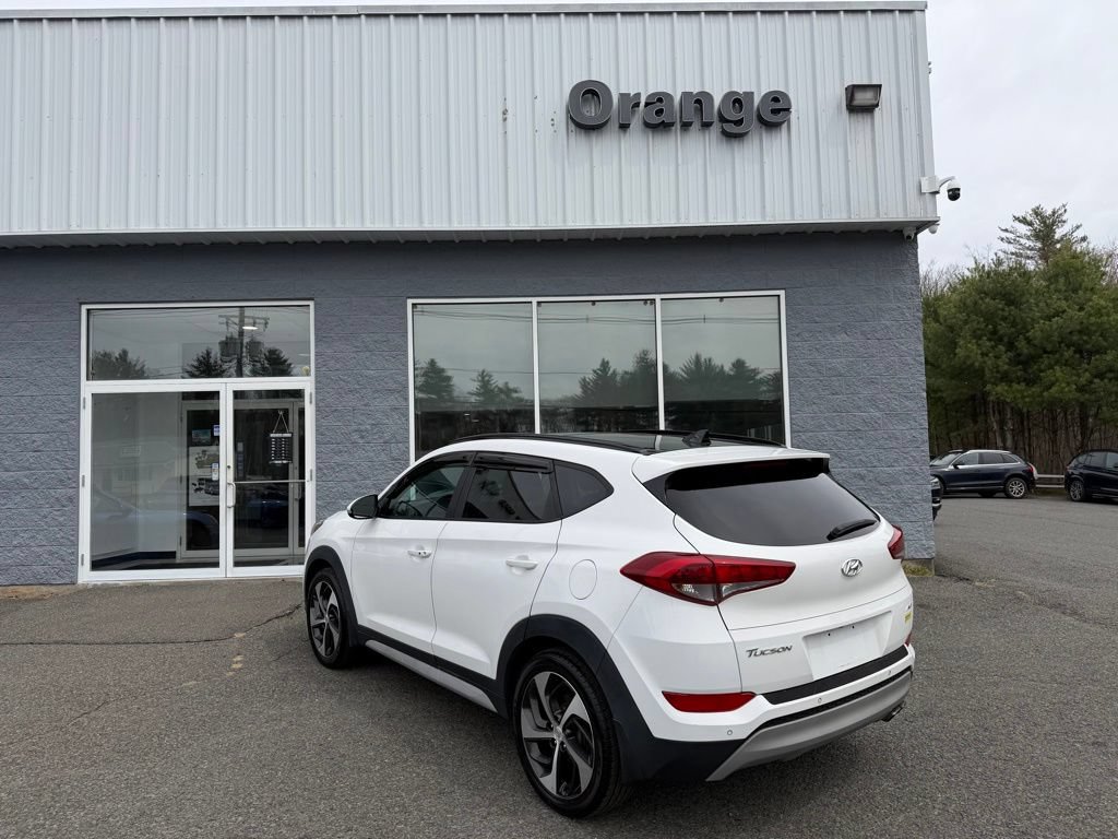 Used 2019 Hyundai Tucson Value w/ Cargo Package AWD/4WD image 4