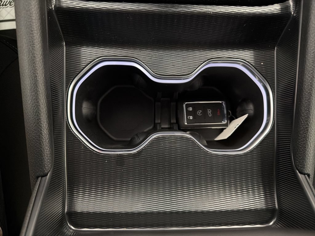 New 2025 Jeep Grand Cherokee Laredo X w/ Luxury Tech Group I AWD/4WD image 14