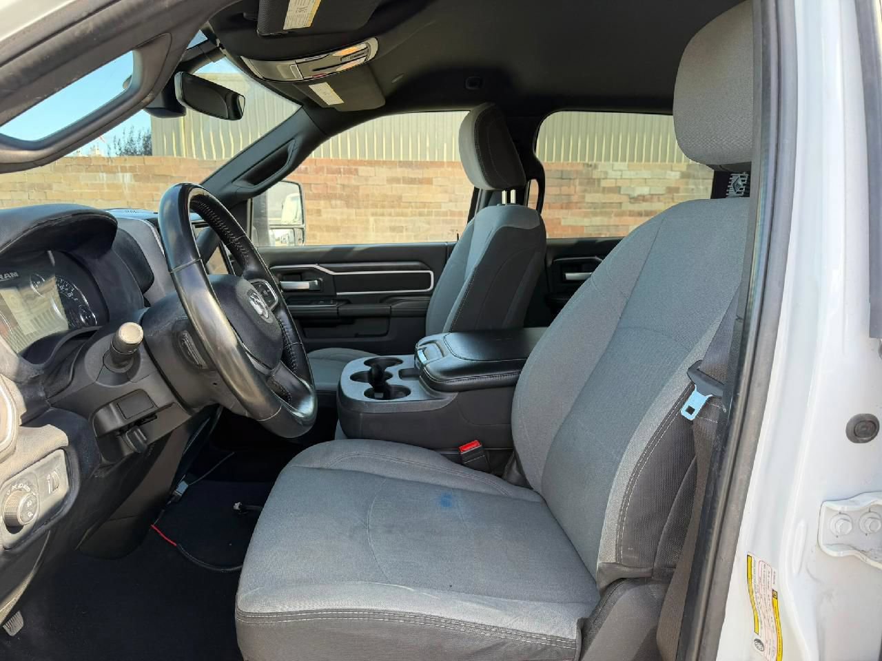 Used 2024 RAM 3500 Big Horn AWD/4WD image 8