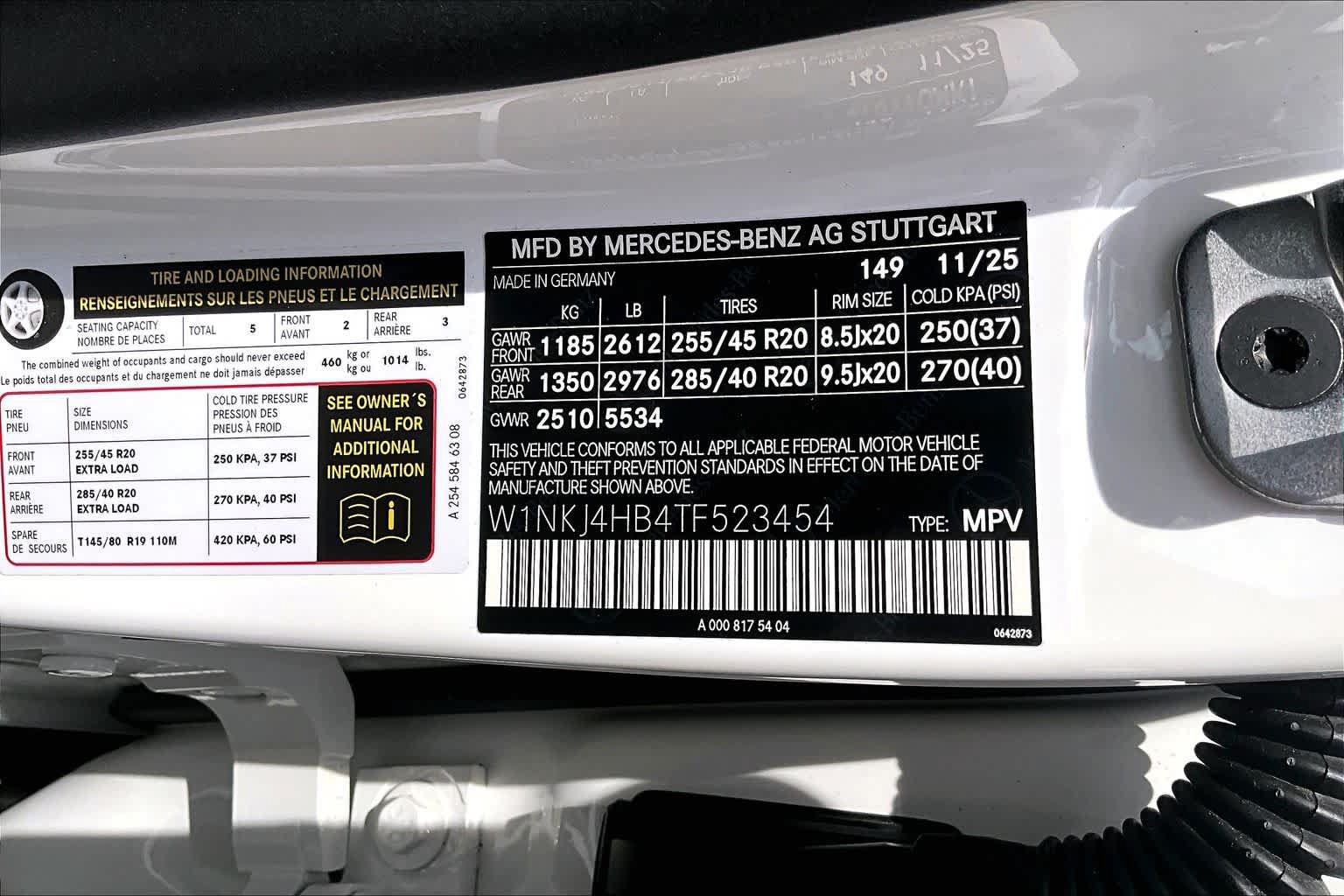 Used 2026 Mercedes-Benz GLC 300 4MATIC image 38