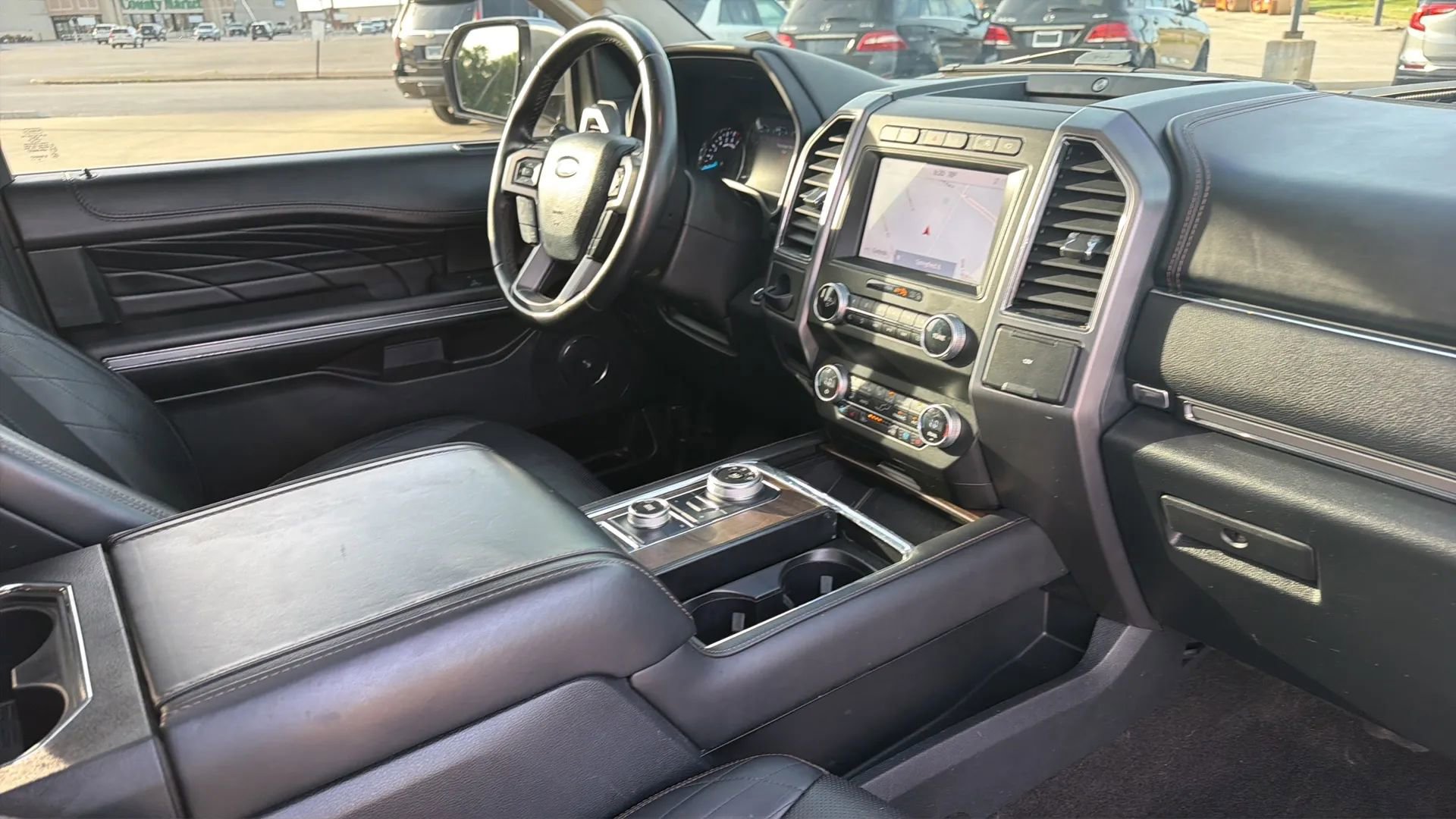 Used 2020 Ford Expedition Max Platinum AWD/4WD image 92